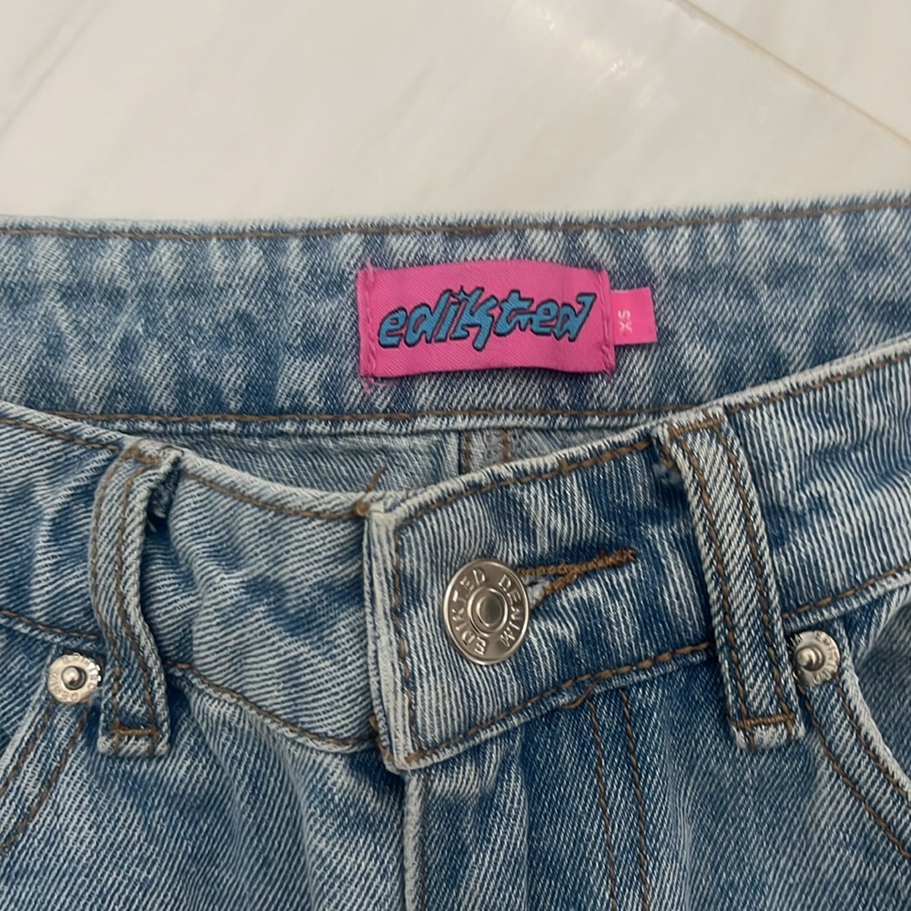 Edikted Raelynn Washed Low Rise Denim Jeans Small - Picture 5 of 5